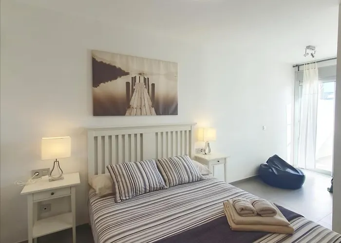 Apartamento Bonito Piso Con Piscina, Playa *
