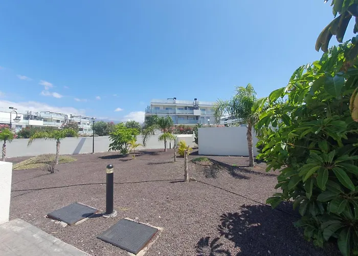 Bonito Piso Con Piscina, Playa